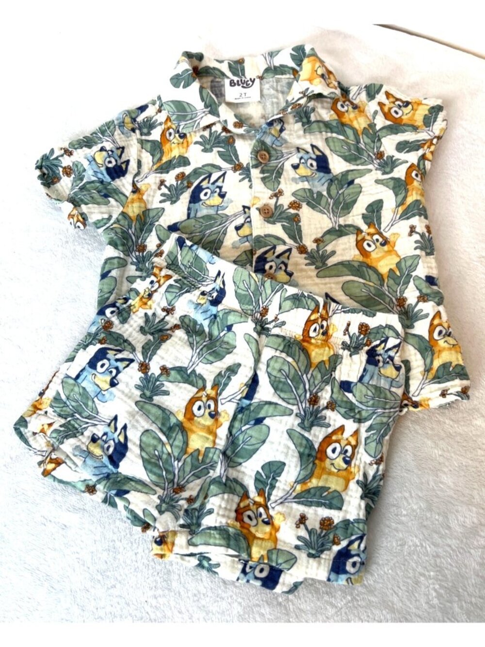 Bluey Hawaiian Button-Up Two Piece Set 100% Cotton Shorts And Shirt Size 2T